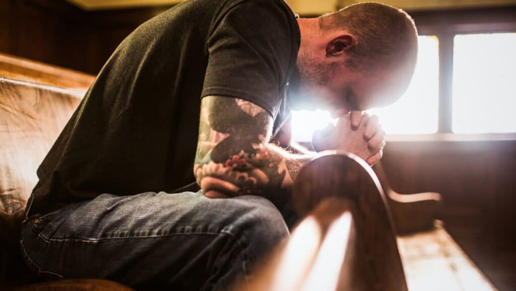 Praying with Emotion in Church.